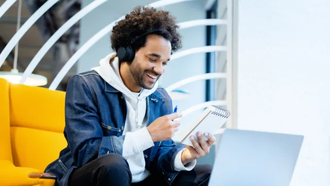 Best AI Tools for Freelancers in 2026: Work Smarter, Earn More